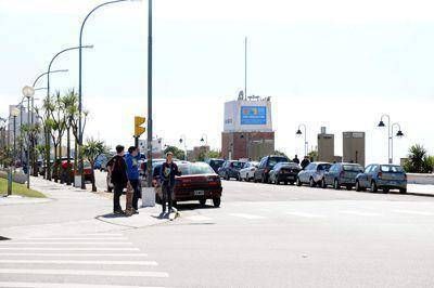 Proponen reducir la circulaci�n vehicular en la zona de La Perla