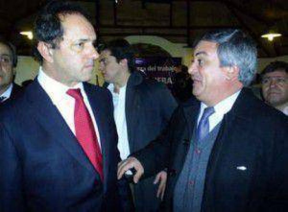 Selva: �Scioli nunca tuvo como eje central de su gesti�n a la educaci�n�