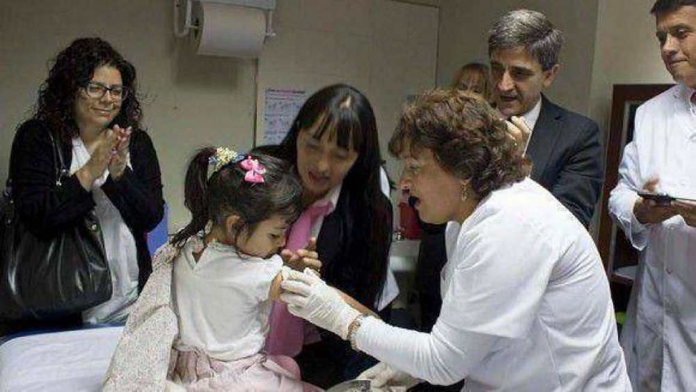 Funciona el vacunatorio en el Hospital �N�stor Kirchner�