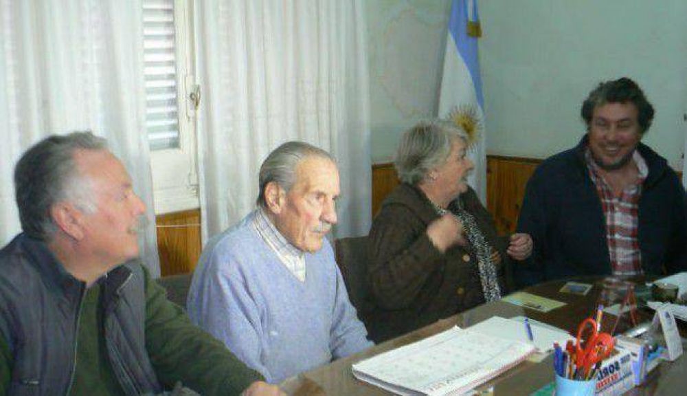 Por saturaci�n del Registro, har�n los DNI en el Centro de Jubilados