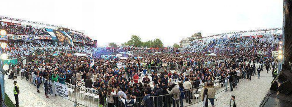 M�ximo Kirchner cuestion� a los medios de comunicaci�n