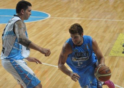 Bah�a Basket cay� ante Pe�arol de Mar del Plata