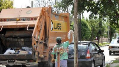 Tras 9 meses, la licitaci�n de la basura sigue indefinida