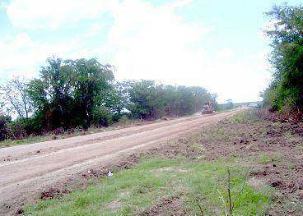 Retoman la pavimentaci�n del acceso a Pueblo Liebig