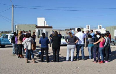 Los vecinos del barrio 500 Viviendas Sur se reunieron con autoridades del Ministerio de Seguridad