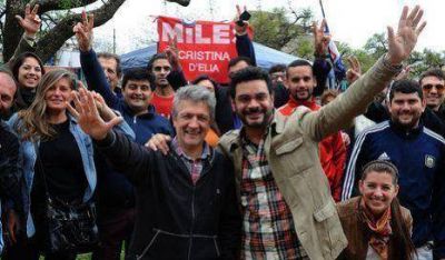 Gustavo L�pez de campa�a por Parque Avellaneda