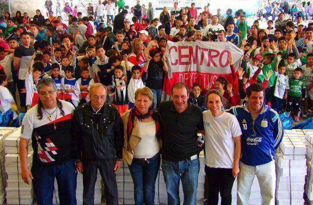 Luis Vivona desembarc� en San Mart�n para fortalecer a los clubes