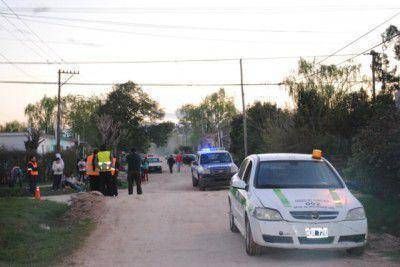 Operativo de control y concientizaci�n de tr�nsito en el barrio Raul Borras