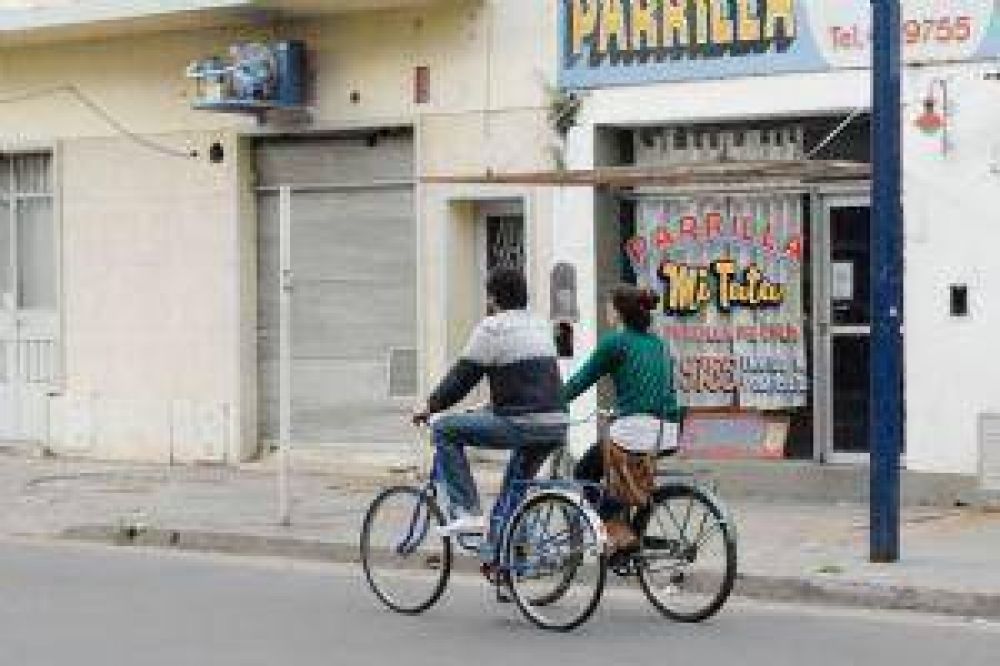 La oposici�n impulsa las bicisendas, pero el meonismo plantea reparos