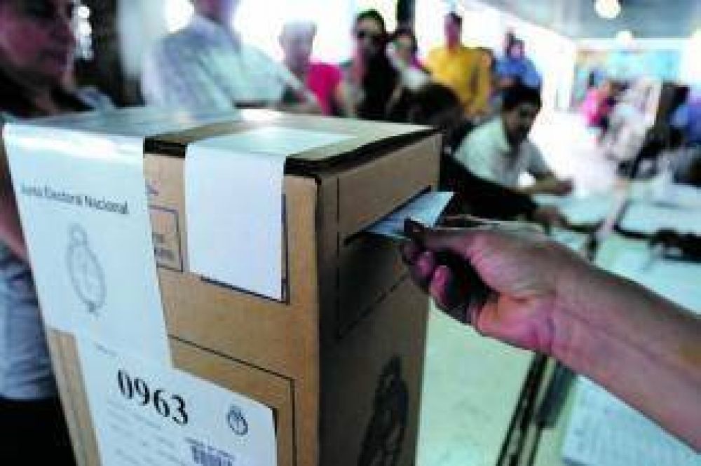 La oposici�n pide que se unifiquen comicios, pero el oficialismo responde que no es viable
