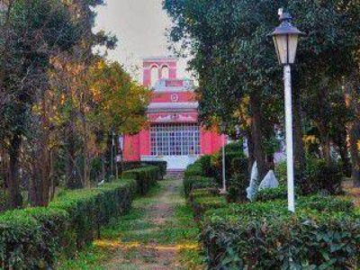 Entraron a robar al lado de la Residencia del Gobernador