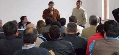 DPEC convoc� a Concepci�n para escuchar problemas de luz, pero el intendente se fue de joda a Buenos Aires