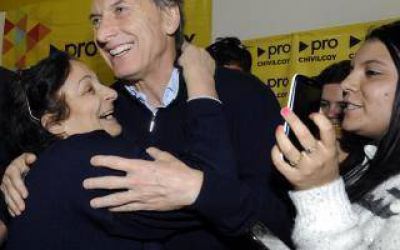 Elecciones 2015: Macri recorri� distritos bonaerenses con cr�ticas a Scioli