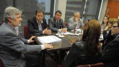La ampliaci�n presupuestaria se tratar� en pr�xima sesi�n
