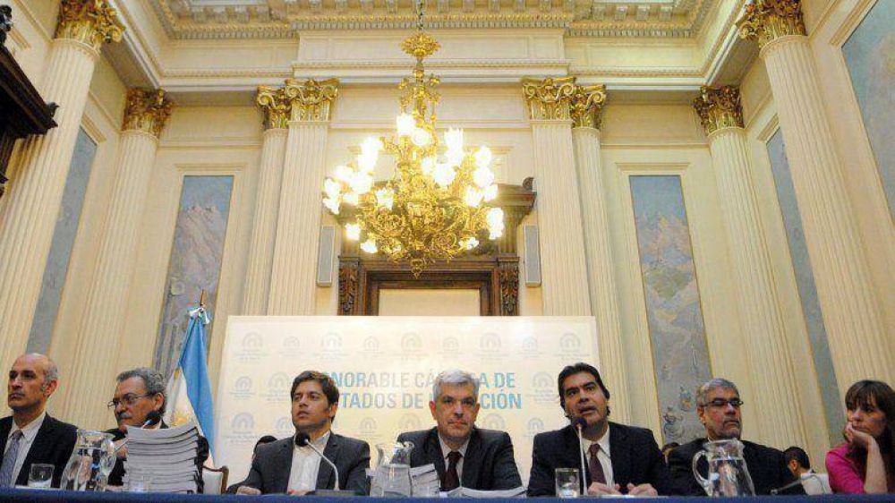 Kicillof proyect� fuerte reducci�n del d�ficit para el 2015