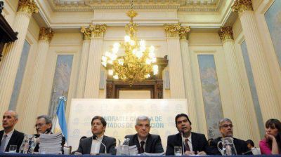 Kicillof proyect� fuerte reducci�n del d�ficit para el 2015