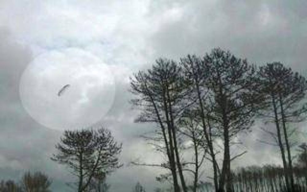 Publican foto de un supuesto OVNI en Claromec�