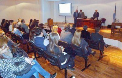 Desarrollar�n capacitaci�n en juicio por jurados en Tartagal