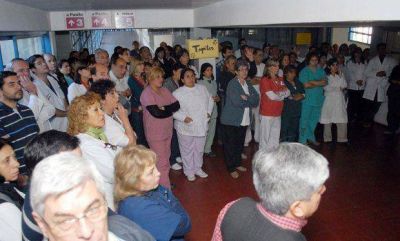 �Hay dos Ministerios de Salud� en la provincia