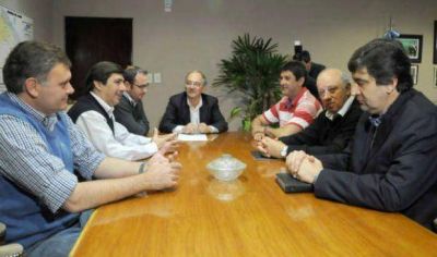 Construir�n un acueducto de 35 km para unir los r�os Teuco y Bermejito