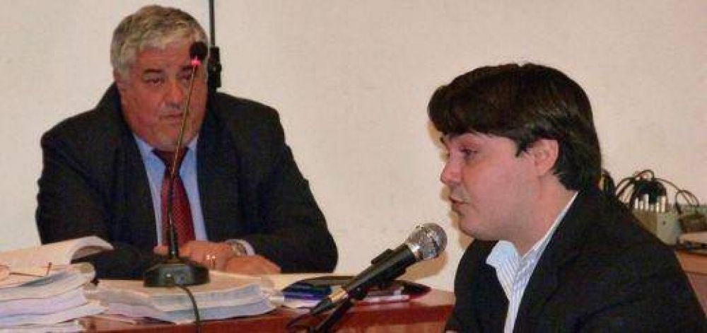 Empez� el juicio por el caso Mercol: Ruiz y Cantallops se abstuvieron de declarar, pero pidieron disculpas a la familia de Iv�n