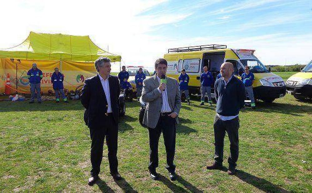 Jorge Macri present� el nuevo equipamiento de Defensa Civil