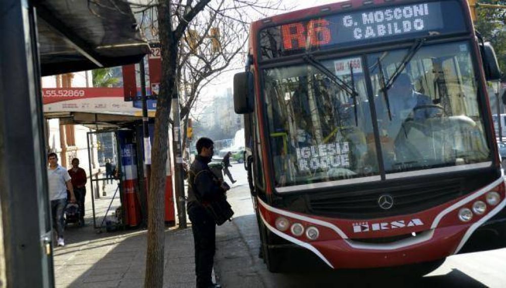 Vacaciones: choferes quieren cobrar