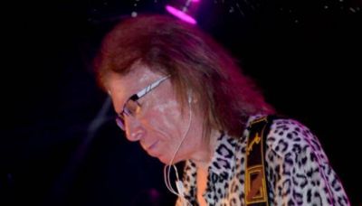 En robo, balean a un guitarrista de 