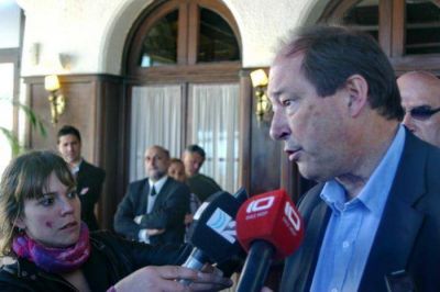 Sanz: �La definici�n presidencial se va a resolver en las primarias en agosto del a�o que viene�