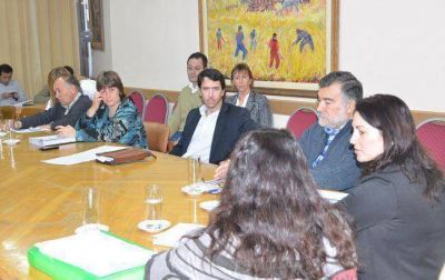Avanza el juicio pol�tico al ministro Varela