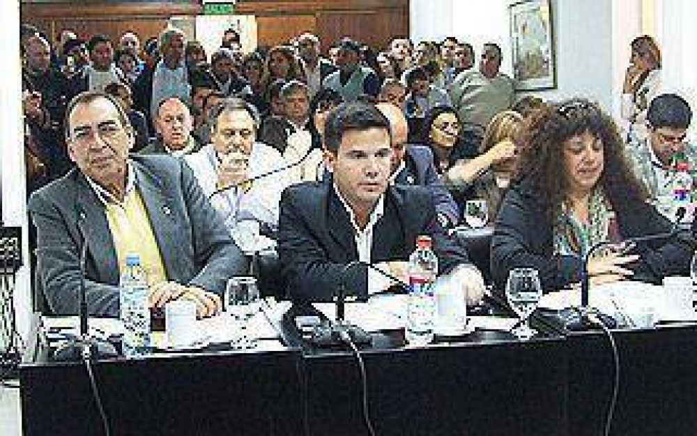 El massismo neg� cambios en la gesti�n tras la renuncia de Giustozzi