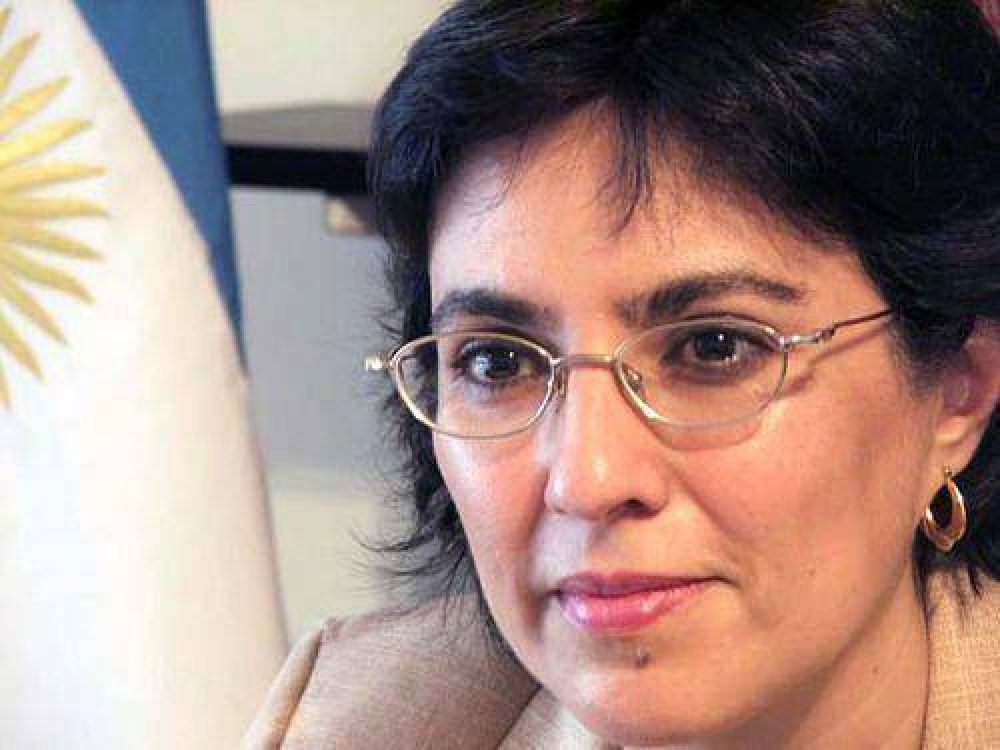 Calsina propone integrar Jujuy a red nacional de bibliotecas escolares