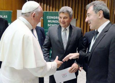 TOYOTA INTEGRA LA RED MUNDIAL DE ESCUELAS DEL PAPA FRANCISCO