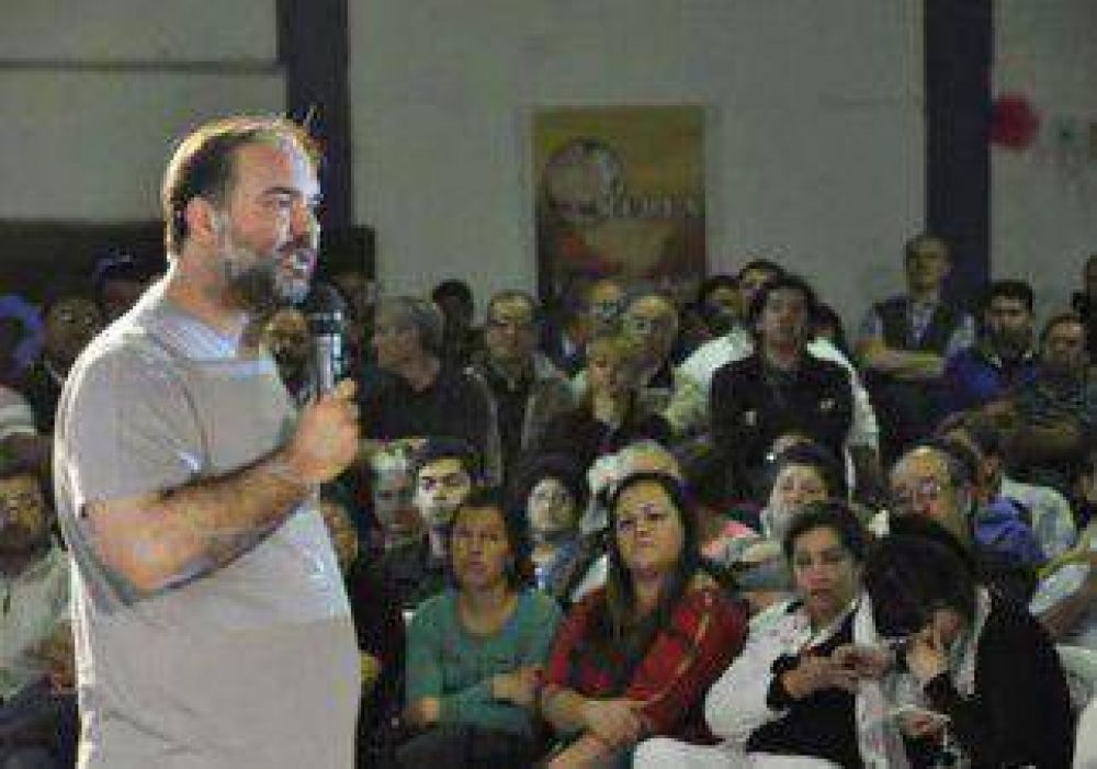 El sobischismo arranca una campa�a provincial 