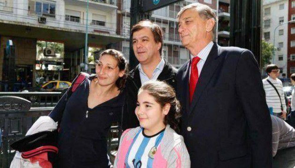 Binner de campa�a en la Ciudad: �Se siente el fin del ciclo�