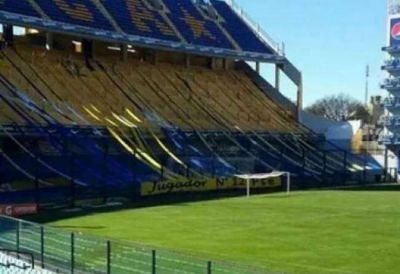 La barra de Boca sec� sus banderas en la Bombonera