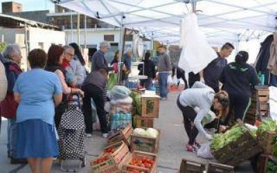 Avellaneda: Ya funciona la Feria de Mercados Populares
