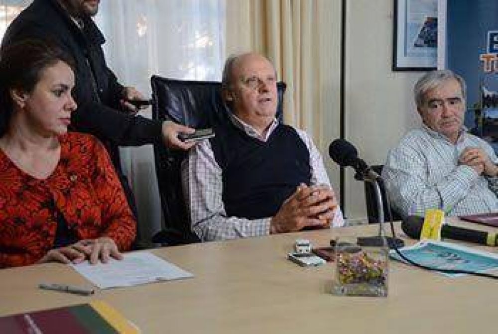 DI PIERRO: EL GOBIERNO PRETENDE ENFRENTAR A COMODORO CON LA PROVINCIA