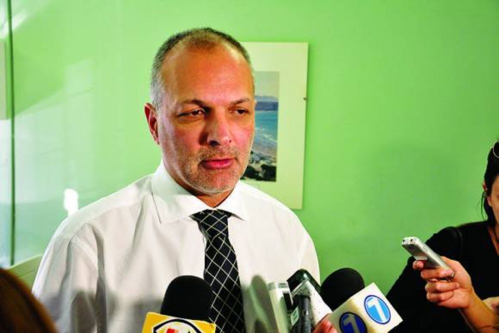 Ley de Hidrocarburos: �las provincias no hemos resignado nada�, asegur� Buzzi