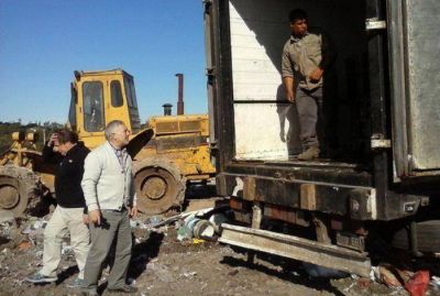 Sosa se puso firme, decomis� m�s de 12.000 kilos de pescado y los prendi� fuego