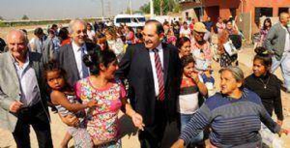 Alperovich evit� hablar de su sucesor: �Yo me voy en 2015�