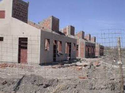 EN MAYO ENTREGAR�AN LAS VIVIENDAS ABANDONADAS POR ILARENT