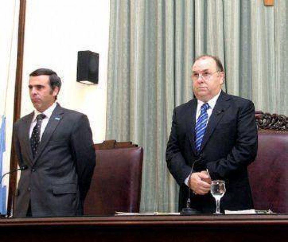 Necochea: entre convocar y aguantar