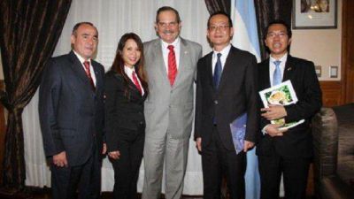 Visitan cinco Embajadores asi�ticos a la provincia