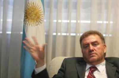 �Que a los alumnos municipales no les den las netbooks es agresi�n institucional�