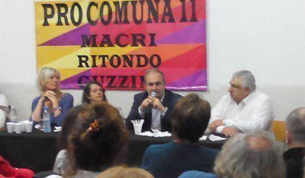 Macchiavelli se reuni� con militantes del PRO en la Comuna 11