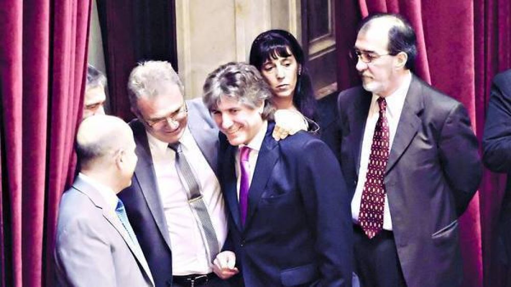 Ahora imputan a Boudou por los datos falsos de su DNI