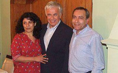 De la Sota visit� Monte Grande y propuso �un pacto por Argentina�