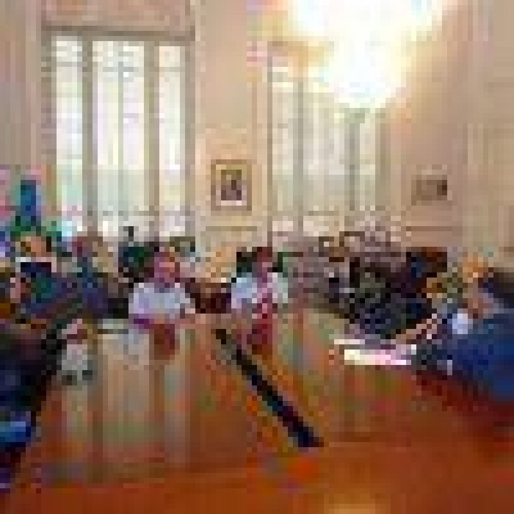 Frente Renovador presentar� amparo para frenar la suba del gas en Tigre