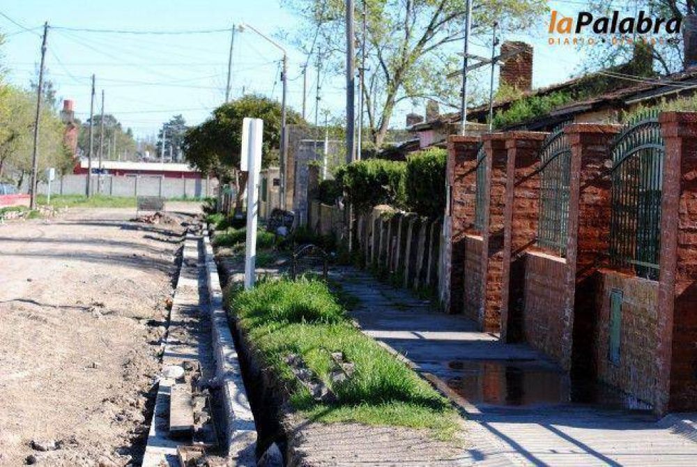 Obras de cordn cuneta en los barrios Obrero y Pueblo Nuevo
